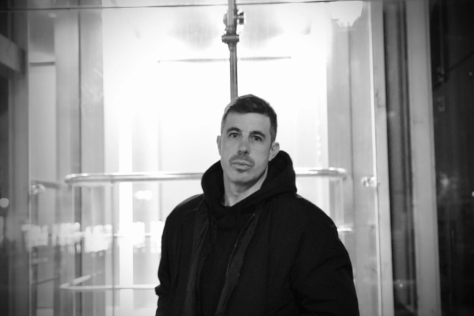 Ed is Dead vuelve a Conectados: IA vocal, trabajo espectral y cómo construir un estudio desde cero | Uculturemix