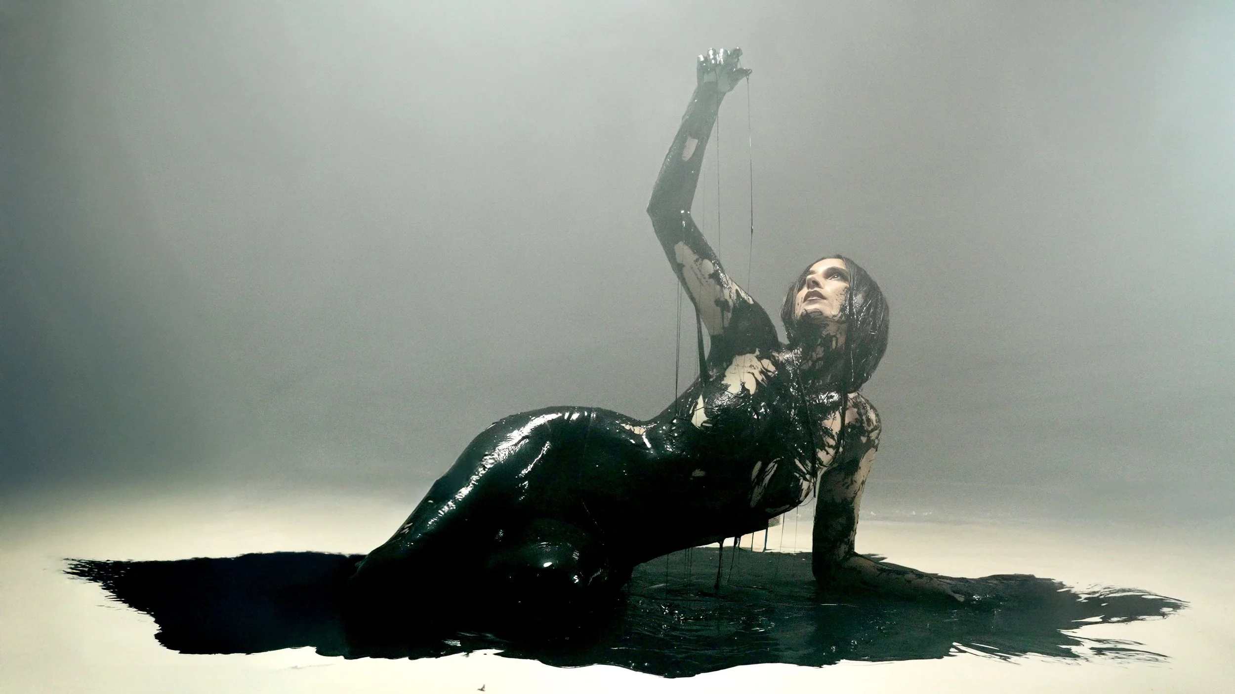 Sarah de Warren enciende 2026 con ‘What U Like’ | Uculturemix